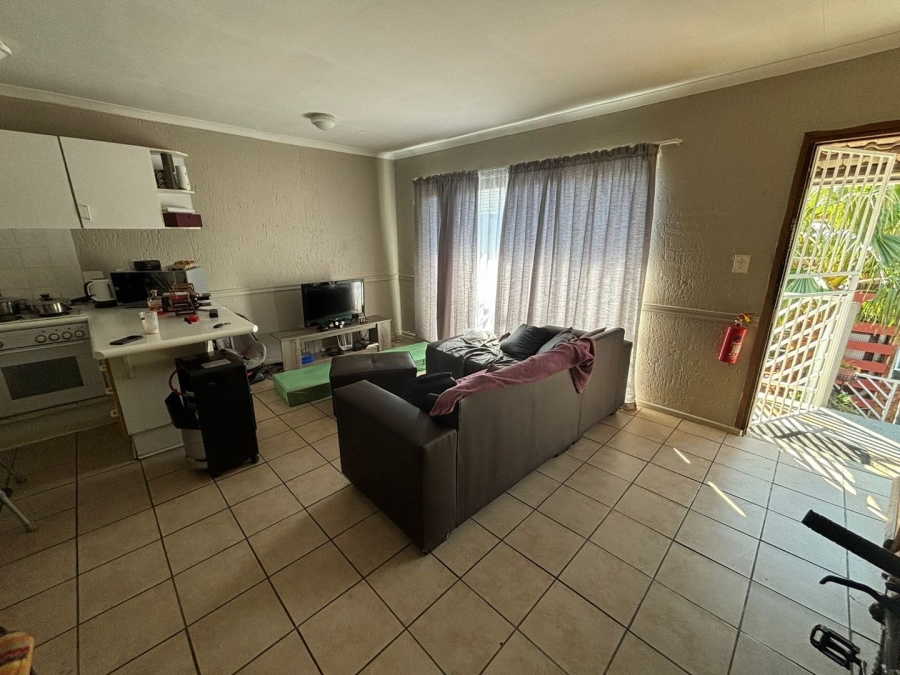 1 Bedroom Property for Sale in Pellissier Free State